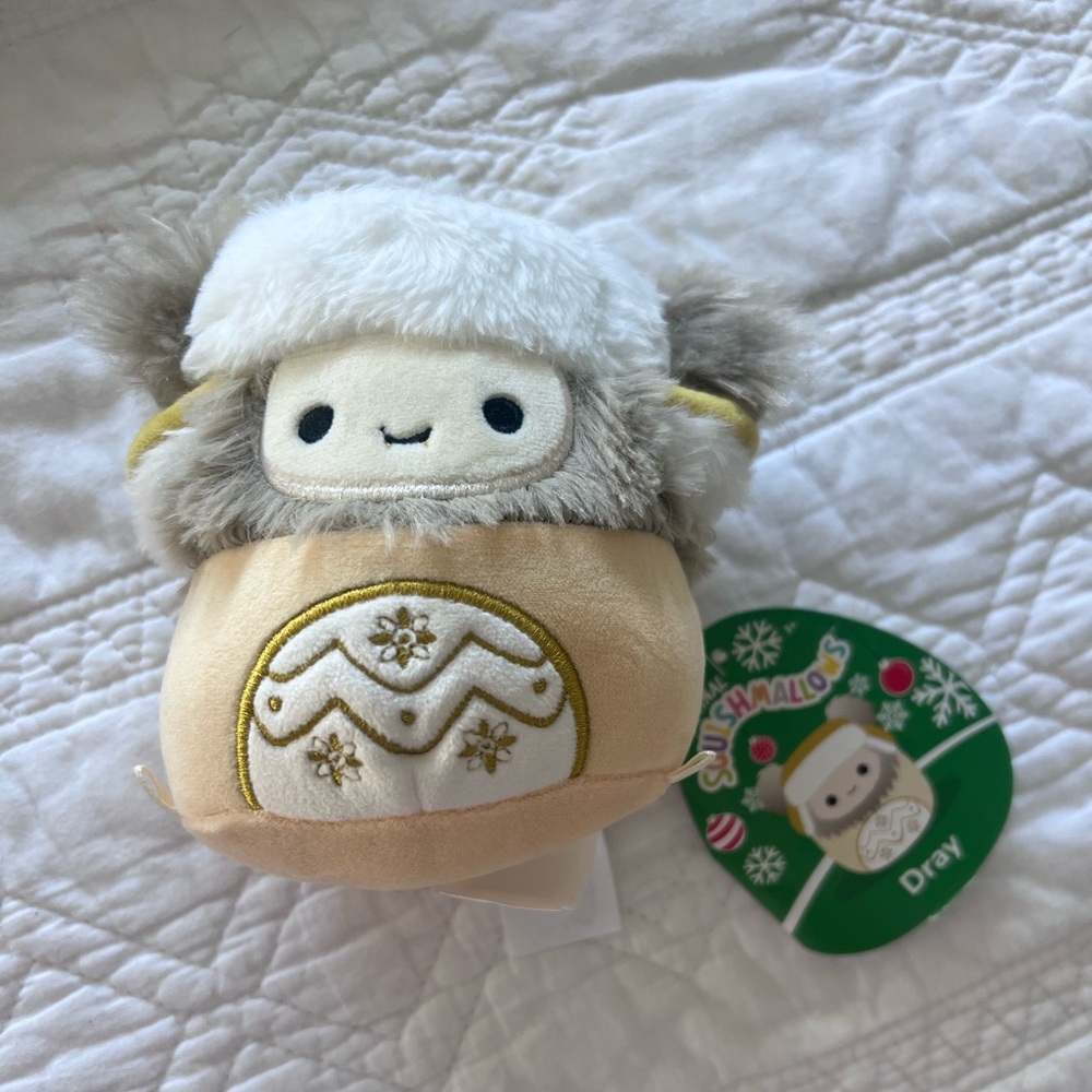 Squishmallow Dray Christmas Plush- NWT